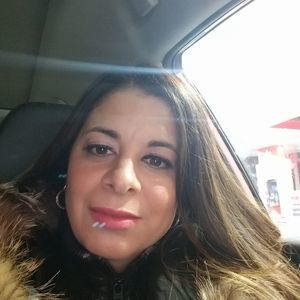 Meet your Posher, Claudia